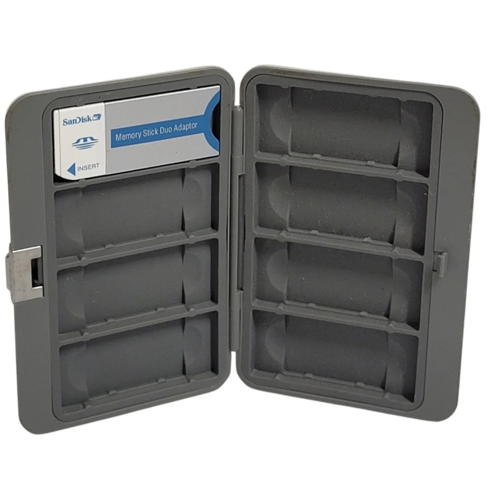 Sony LCH-MA Memory Stick Aluminum Carrying Case Holds 8 Sticks/Duo Format Cards.